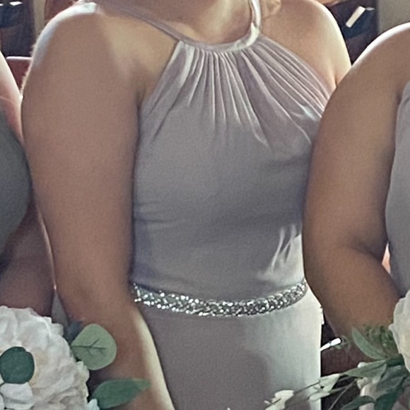 Formal dress - Picture 2 of 3